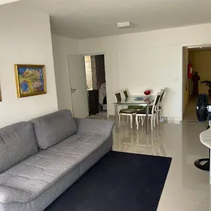 Apto Na Quadra Do Mar Apartamento